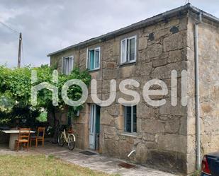 Vista exterior de Casa o xalet en venda en Sarria amb Terrassa