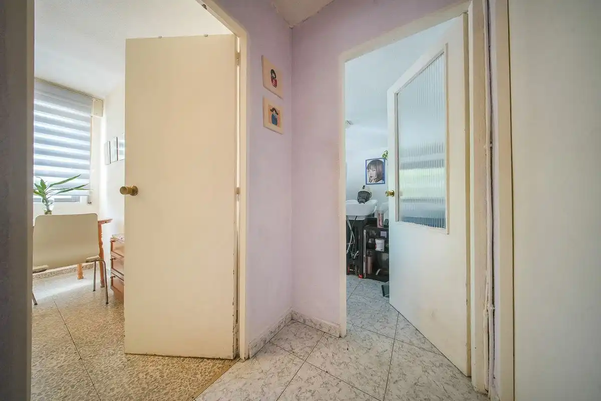 Ground floor for sale in Madrid  with Heating