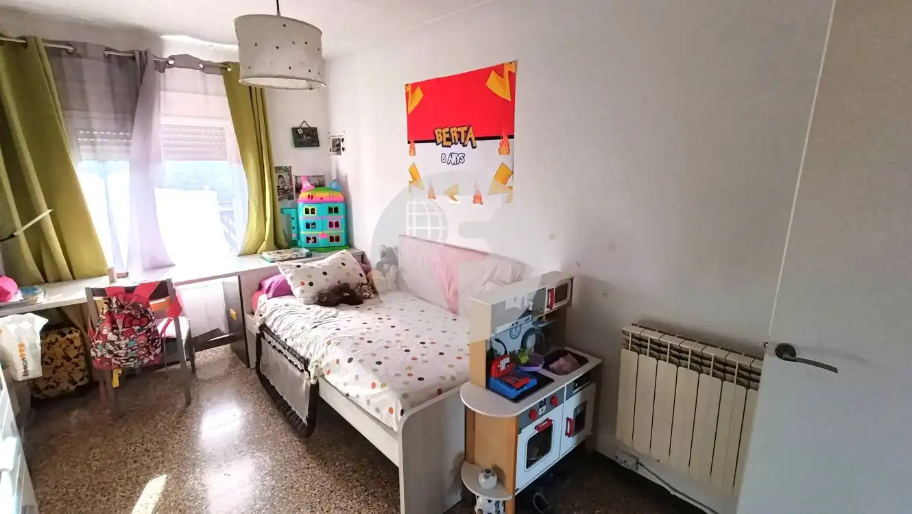 Habitación de Ático en venta en Terrassa con Aire acondicionado, Calefacción y Terraza