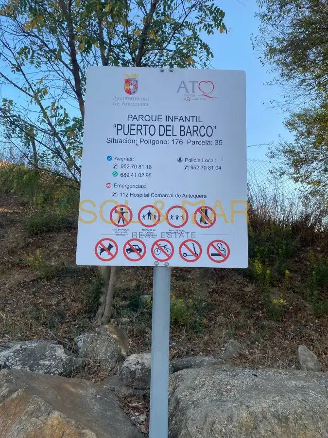 Aparcament de Finca rústica en venda en Antequera