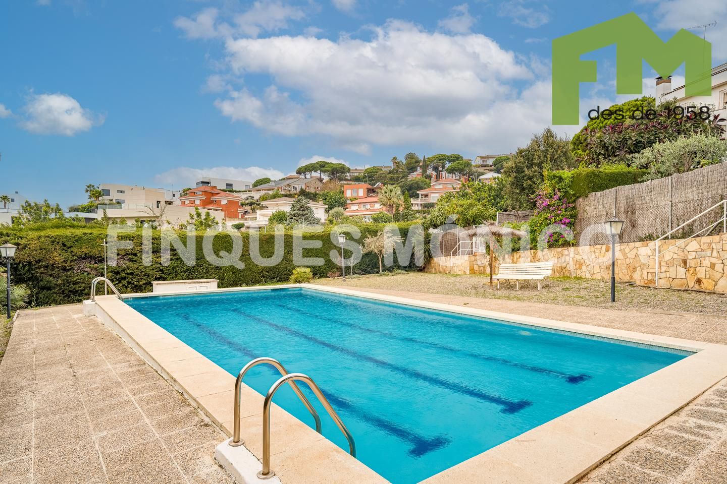 Piscina de Casa o xalet en venda en Teià amb Aire condicionat, Calefacció i Jardí privat