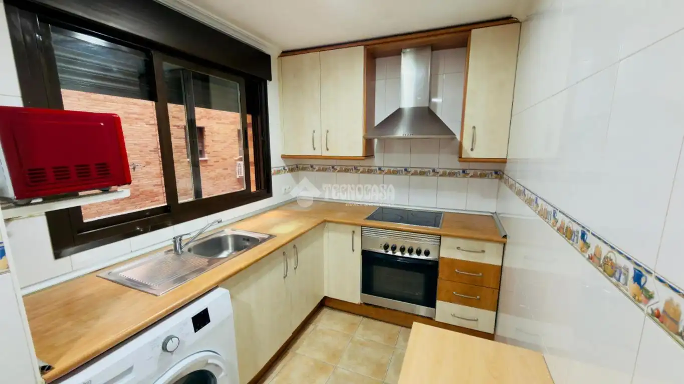 Cocina de Piso en venta en Seseña con Calefacción, Terraza y Piscina comunitaria