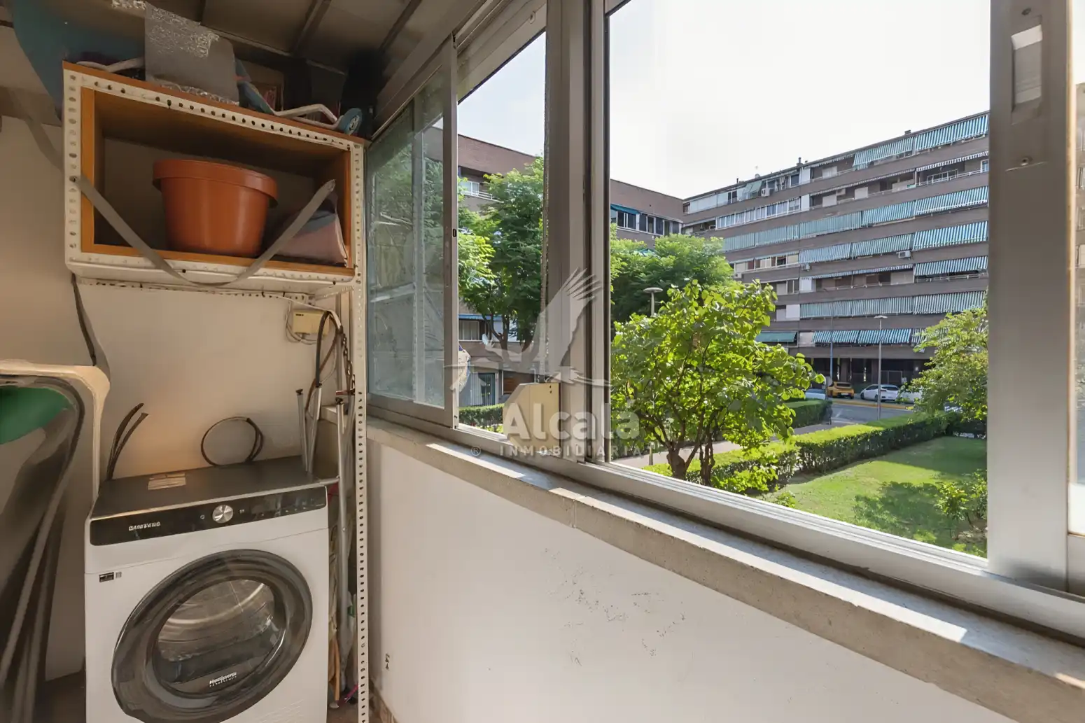 Vista exterior de Piso en venta en Torrejón de Ardoz con Calefacción, Parquet y Terraza