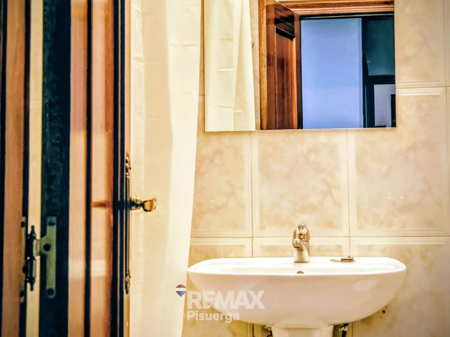 Bathroom of Flat for sale in Valladolid  with Heating