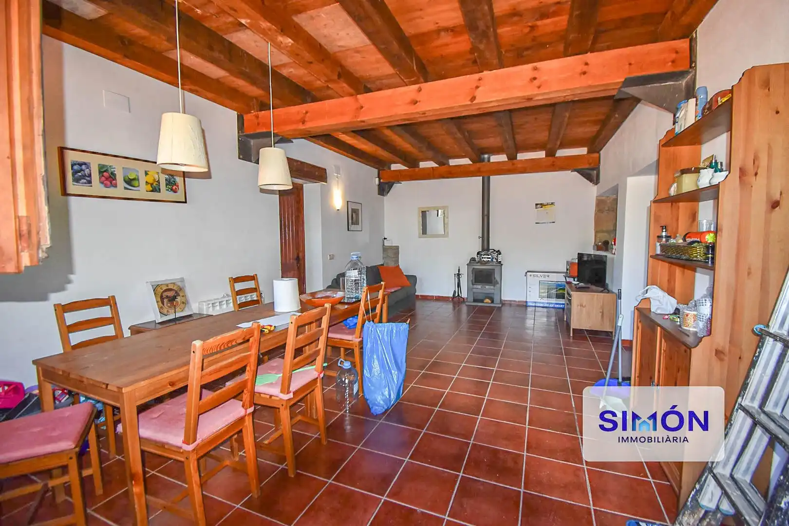 Sala d'estar de Finca rústica en venda en Sant Pere Sallavinera amb Aire condicionat, Calefacció i Terrassa