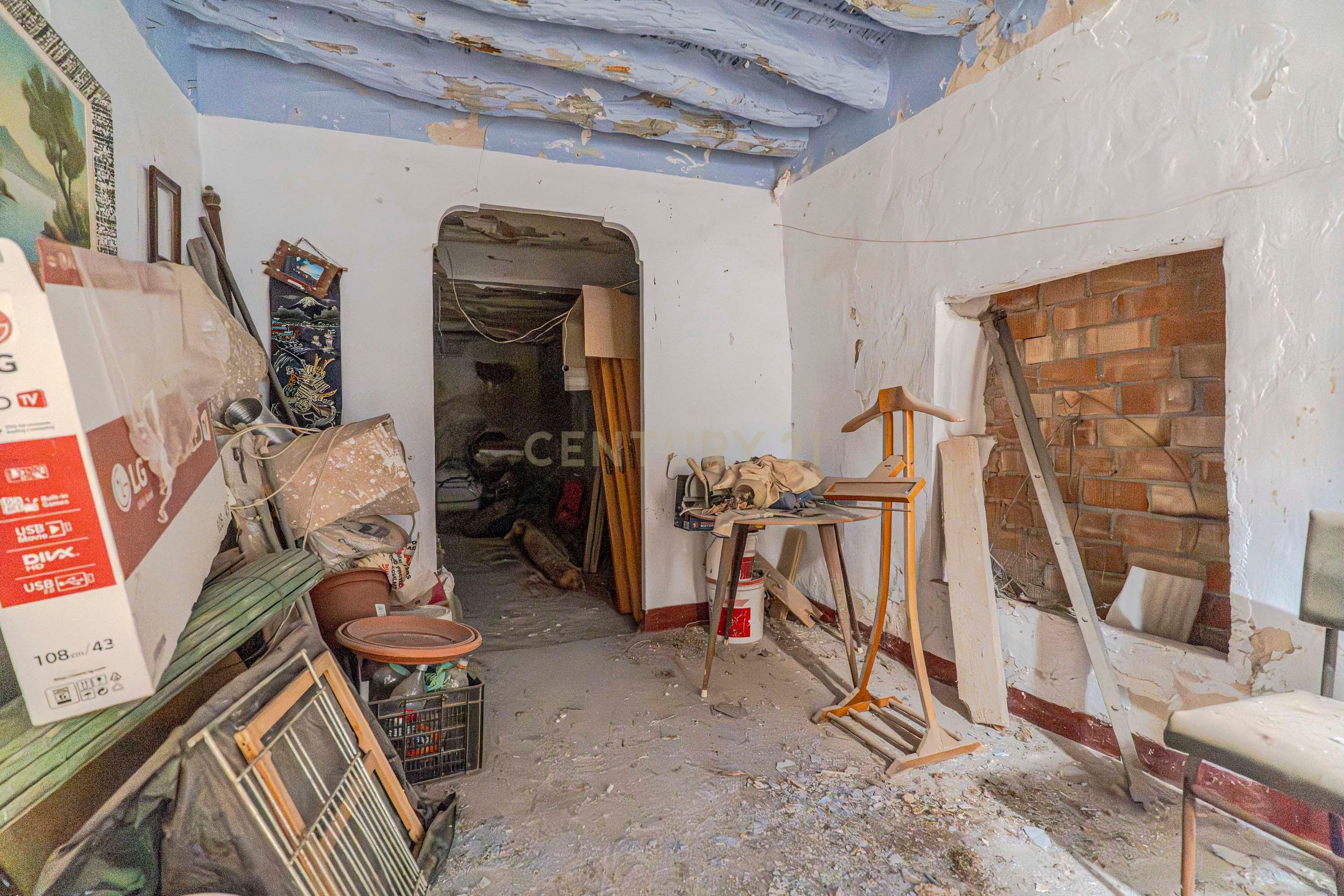House or chalet for sale in Carataunas