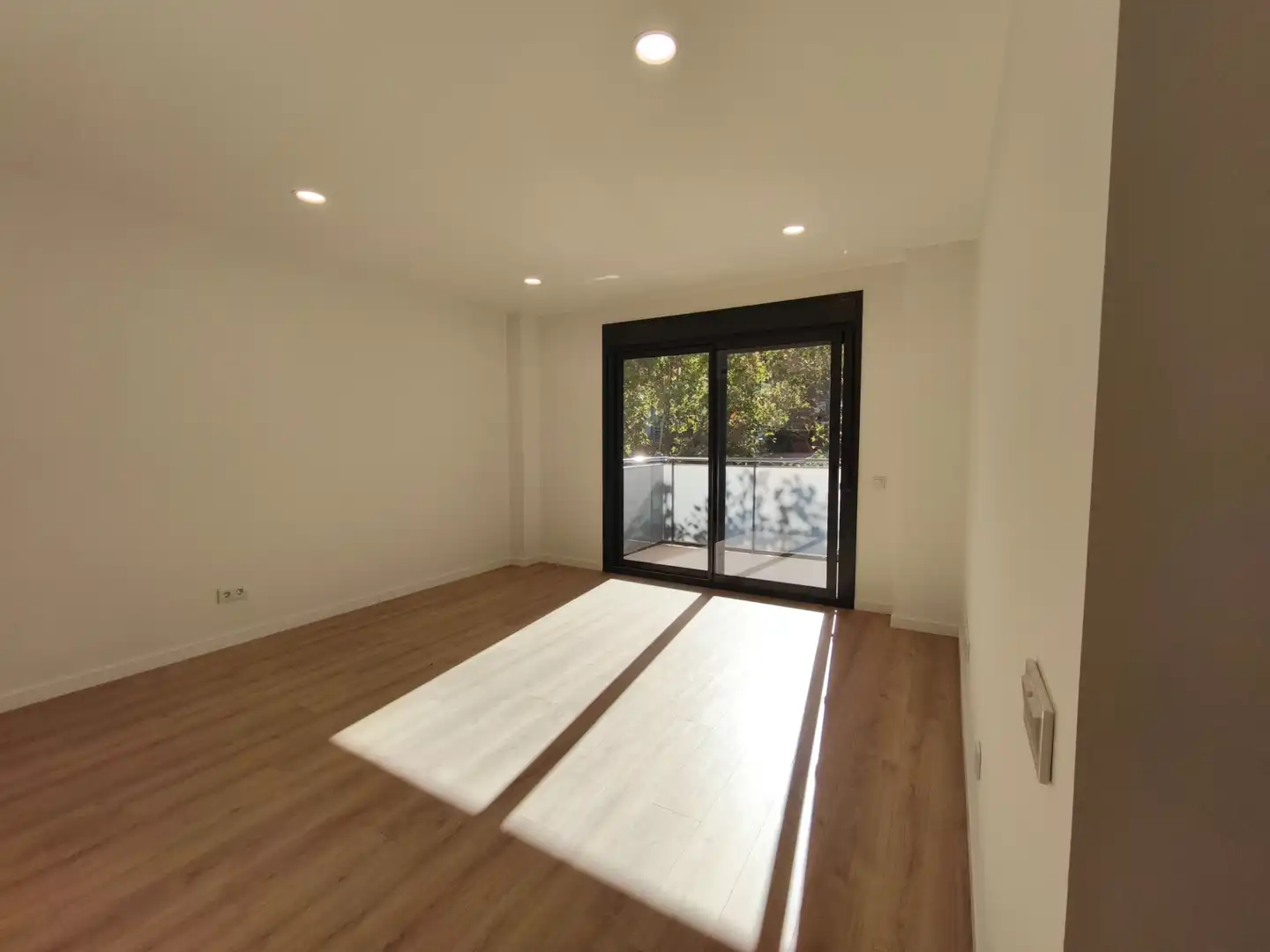 Piso en venta en Cornellà de Llobregat, Barcelona