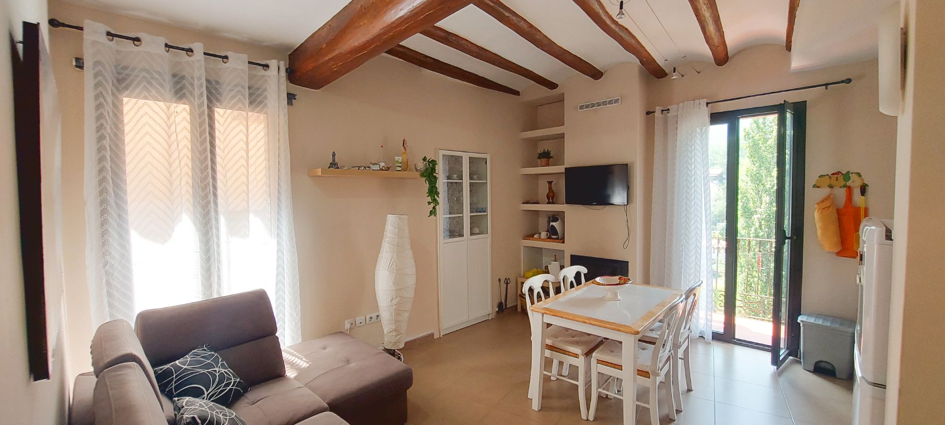 Living room of Flat for sale in Sant Joan de les Abadesses  with Heating, Storage room and Furnished