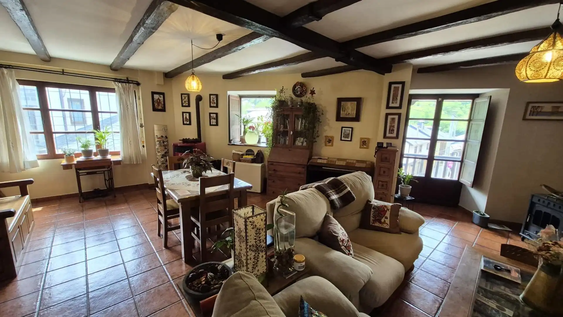 Sala de estar de Casa o chalet en venta en Ponferrada con Terraza