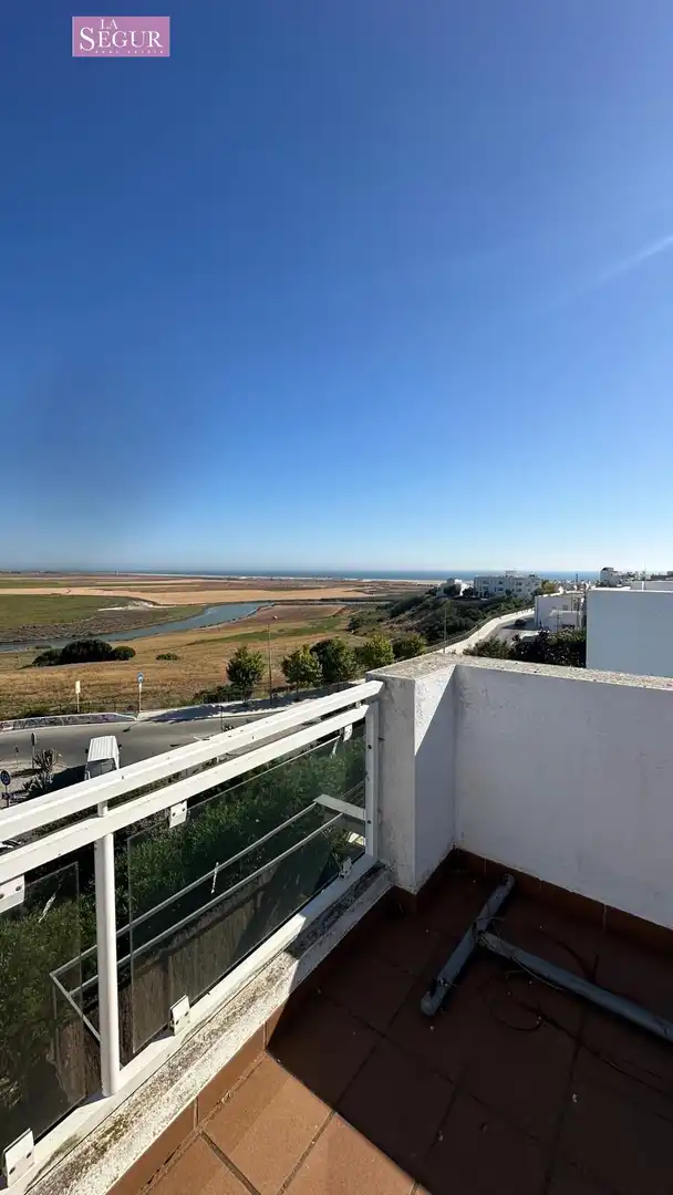 Terraced house with pool for sale in Conil, imagen 7