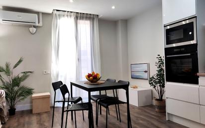 Dining room of Flat for sale in  Barcelona Capital  with Air Conditioner, Heating and Parquet flooring