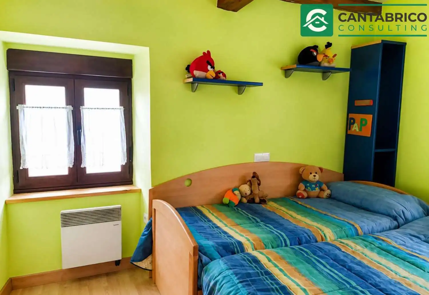 Schlafzimmer von Haus oder Chalet zum Verkauf in Navia mit Heizung, Terrasse und Möbliert