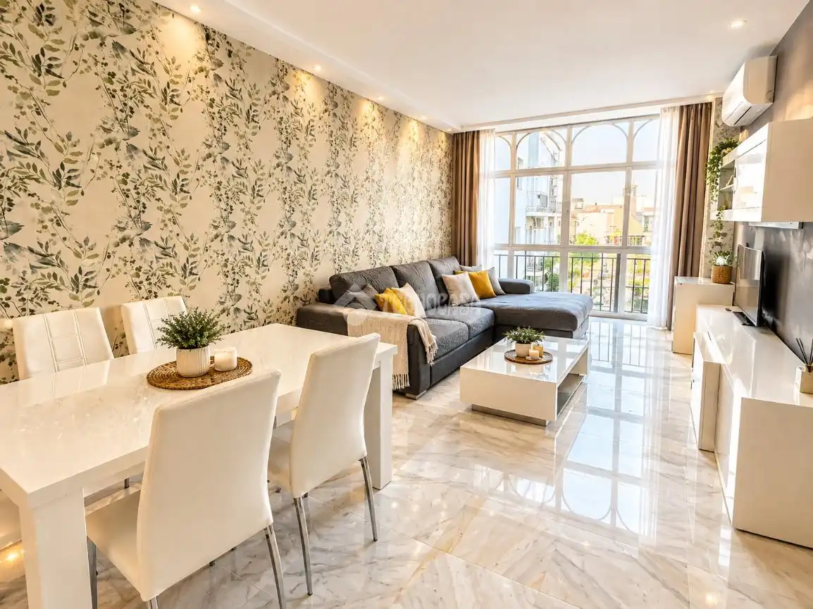 Piso en venta en Las Tres Cruces, imagen 2