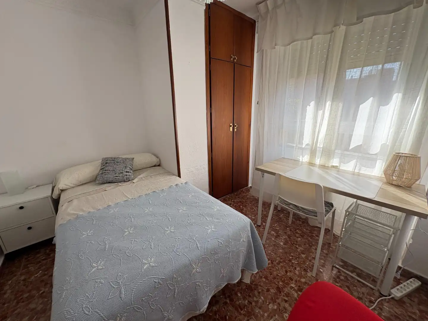 Bedroom of Flat for rent in Granada  with Heating, Terrace and Furnished