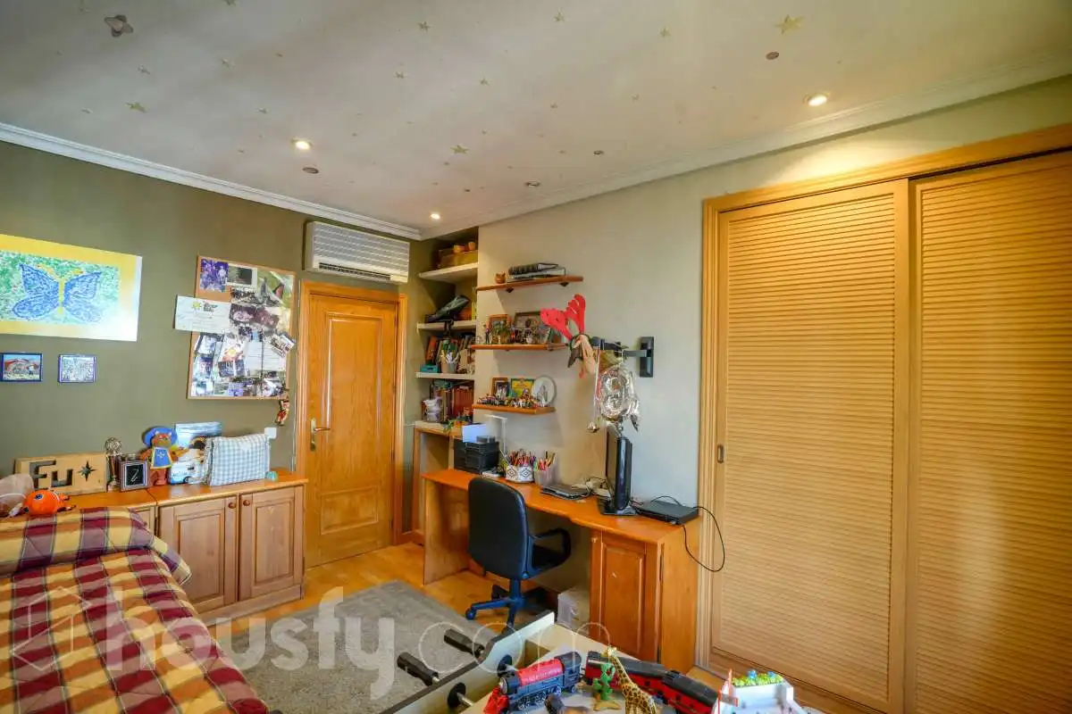 Ático en venta en Madrid con Aire acondicionado, Calefacción y Parquet