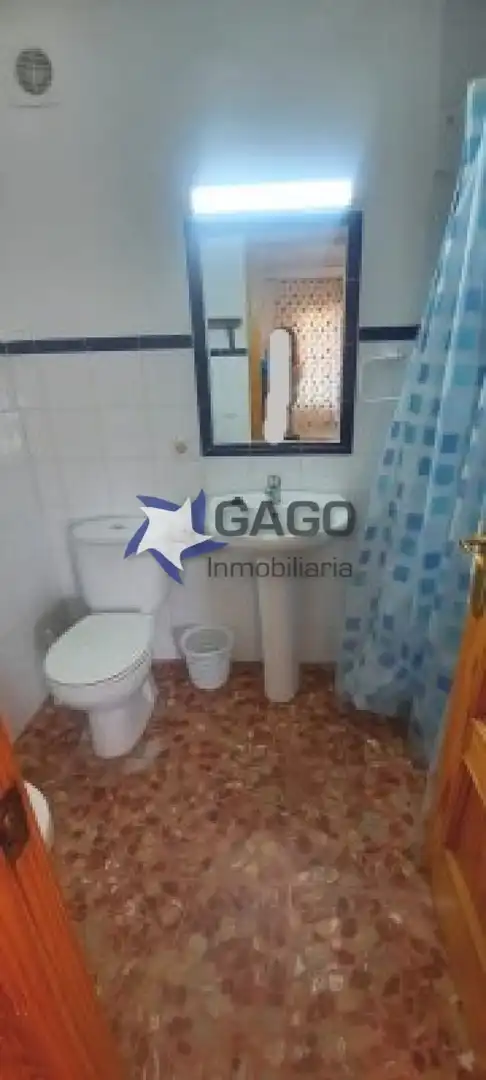 Bany de Estudi de lloguer en Córdoba amb Aire condicionat i Moblat