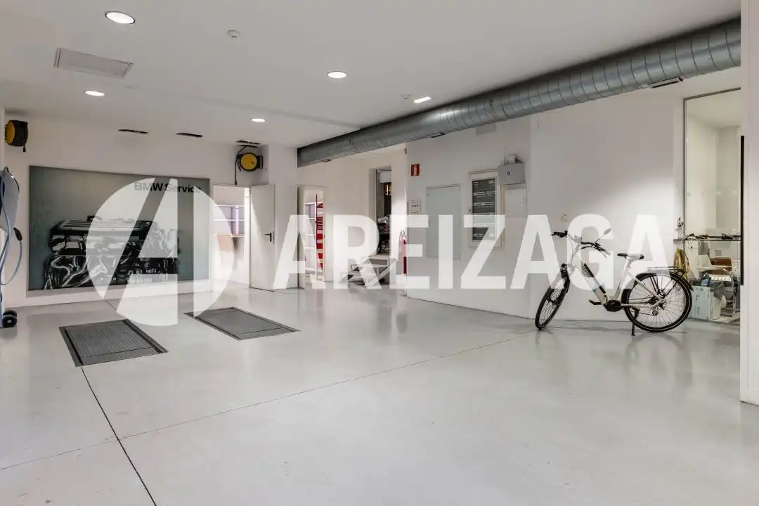 Gewerbefläche zur Miete in Ramón María Lili Pasealekua 1, imagen 27