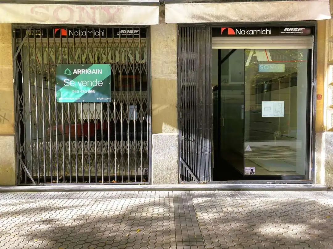 Local comercial en venda a Prim Kalea 36