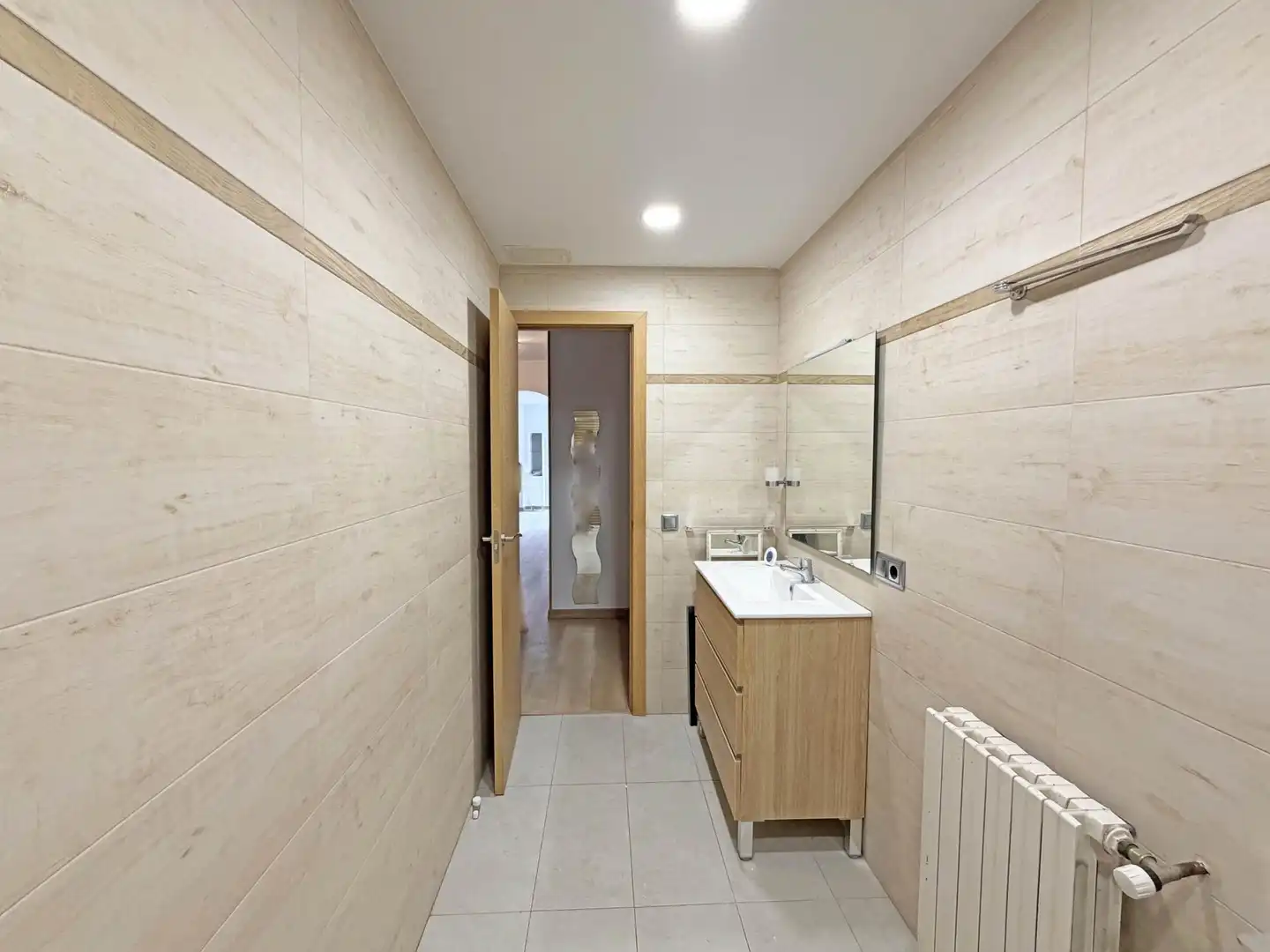 Baño de Piso en venta en Montblanc con Aire acondicionado, Calefacción y Parquet