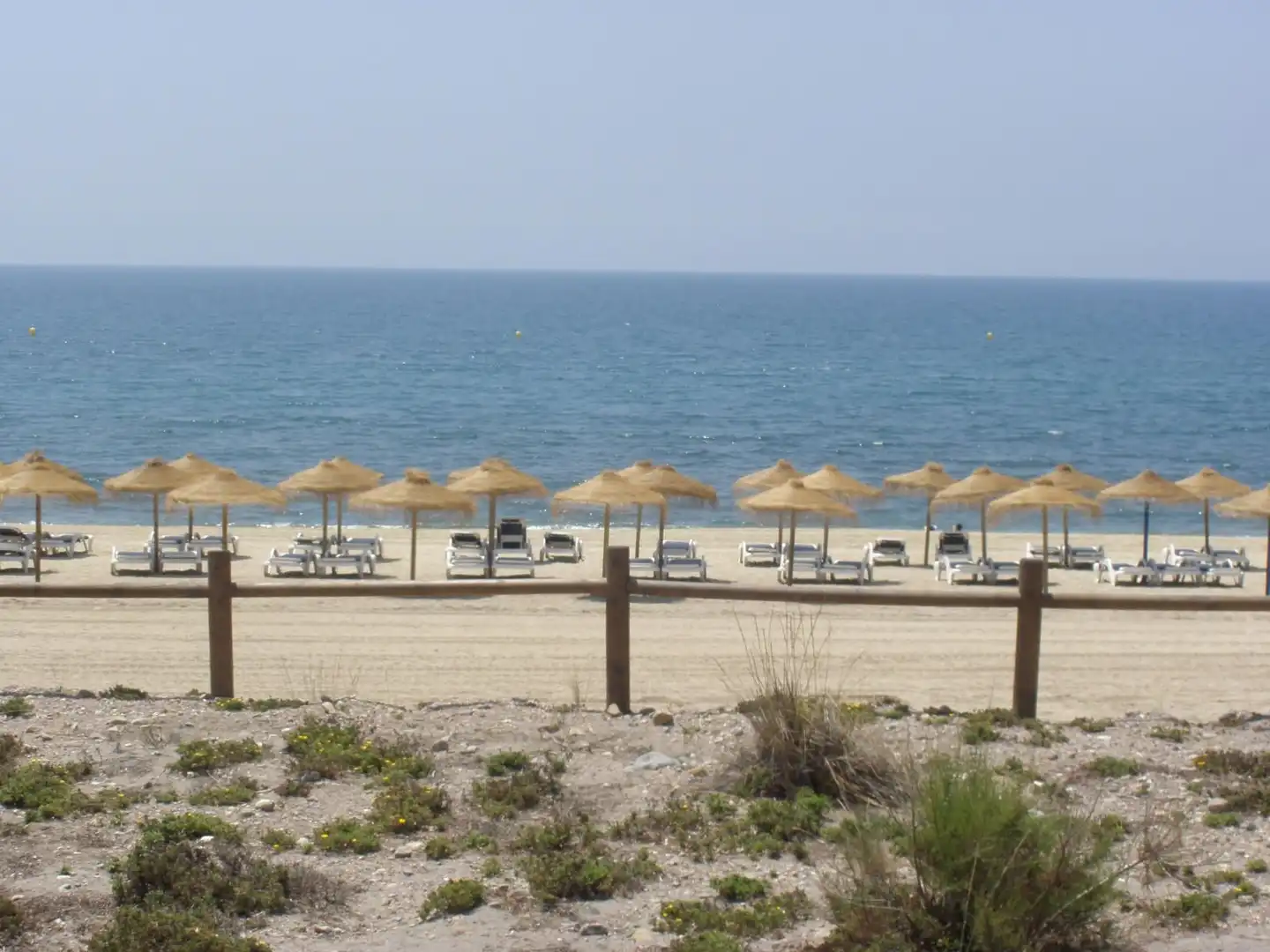 Piso en venta en Almería con Trastero, Amueblado y Piscina comunitaria