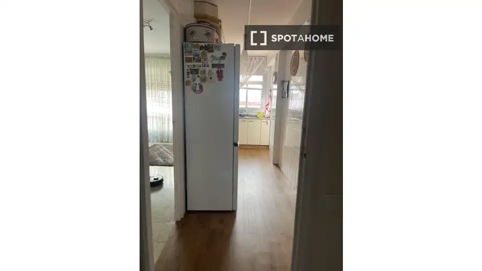 Room in La Marina del Port