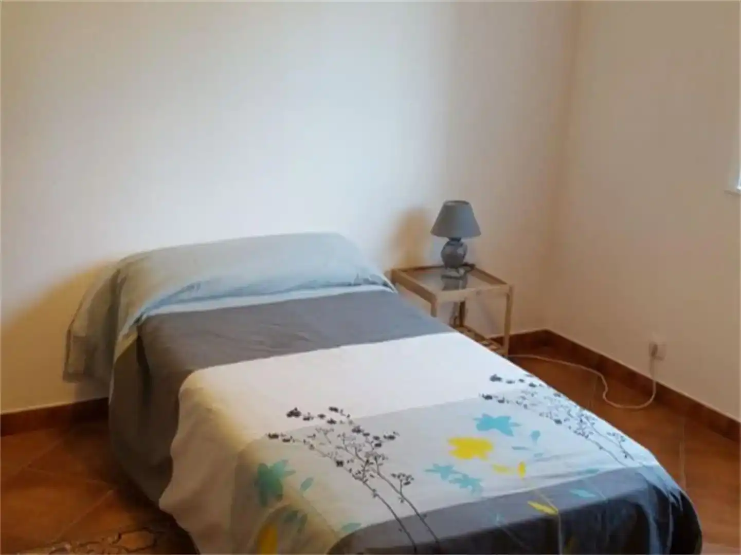Habitación de Piso en venta en Moeche con Jardín privado, Trastero y Amueblado