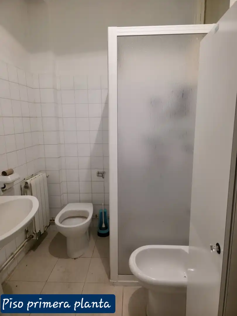 Badezimmer von Wohnung zum Verkauf in Aguilar de Campoo mit Privatgarten