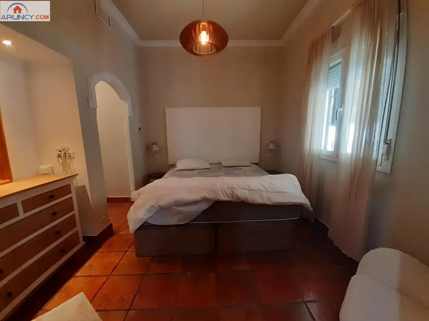 Habitación de Piso de alquiler en Montequinto con Aire acondicionado, Jardín privado y Terraza