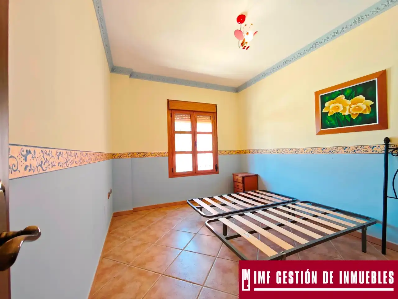 Dormitori de Casa o xalet en venda en Canillas de Aceituno amb Terrassa, Piscina i Moblat