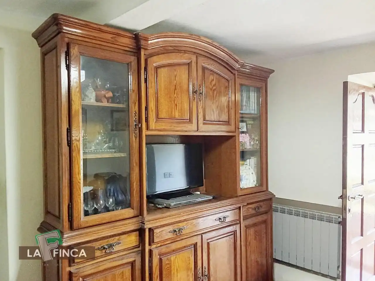 Sala d'estar de Casa o xalet en venda en Villaviciosa amb Calefacció, Terrassa i Traster