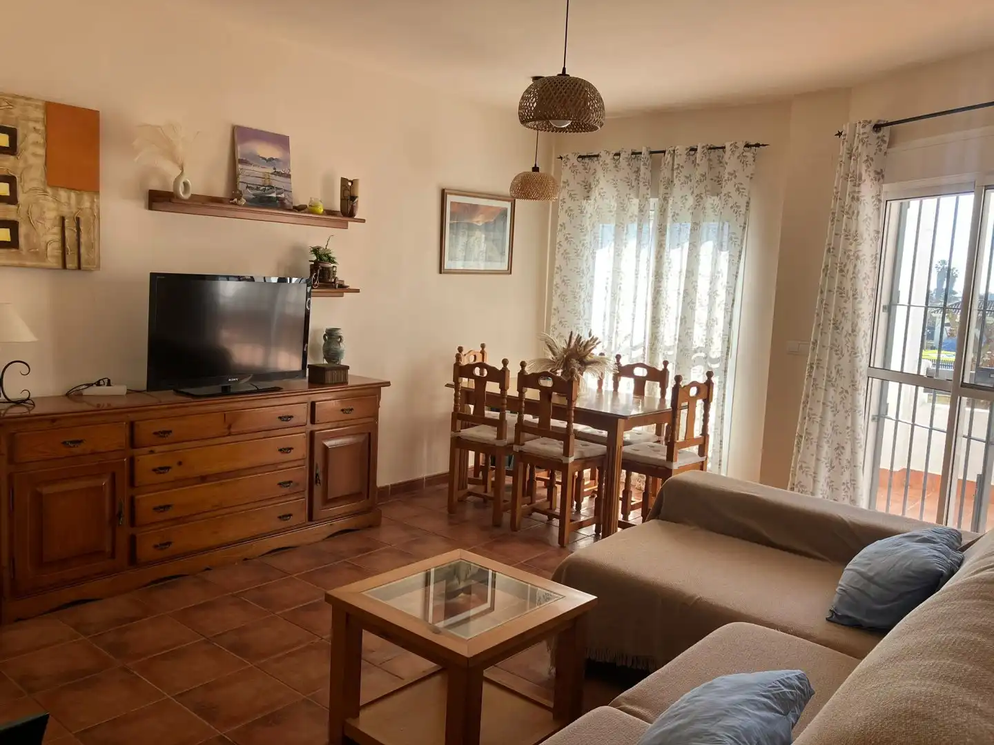 Wohnzimmer von Wohnung zum Verkauf in Chipiona mit Balkon