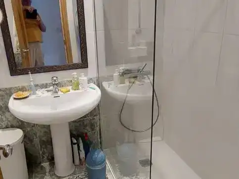 Bany de Pis en venda en Hondarribia amb Aire condicionat