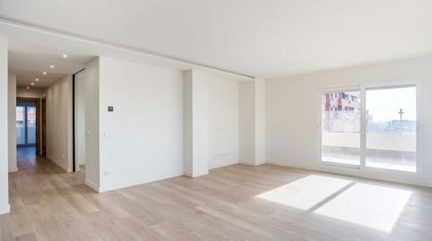 Foto 5 de Apartament de lloguer a Avenida de Burgos, Castilla, Madrid Capital