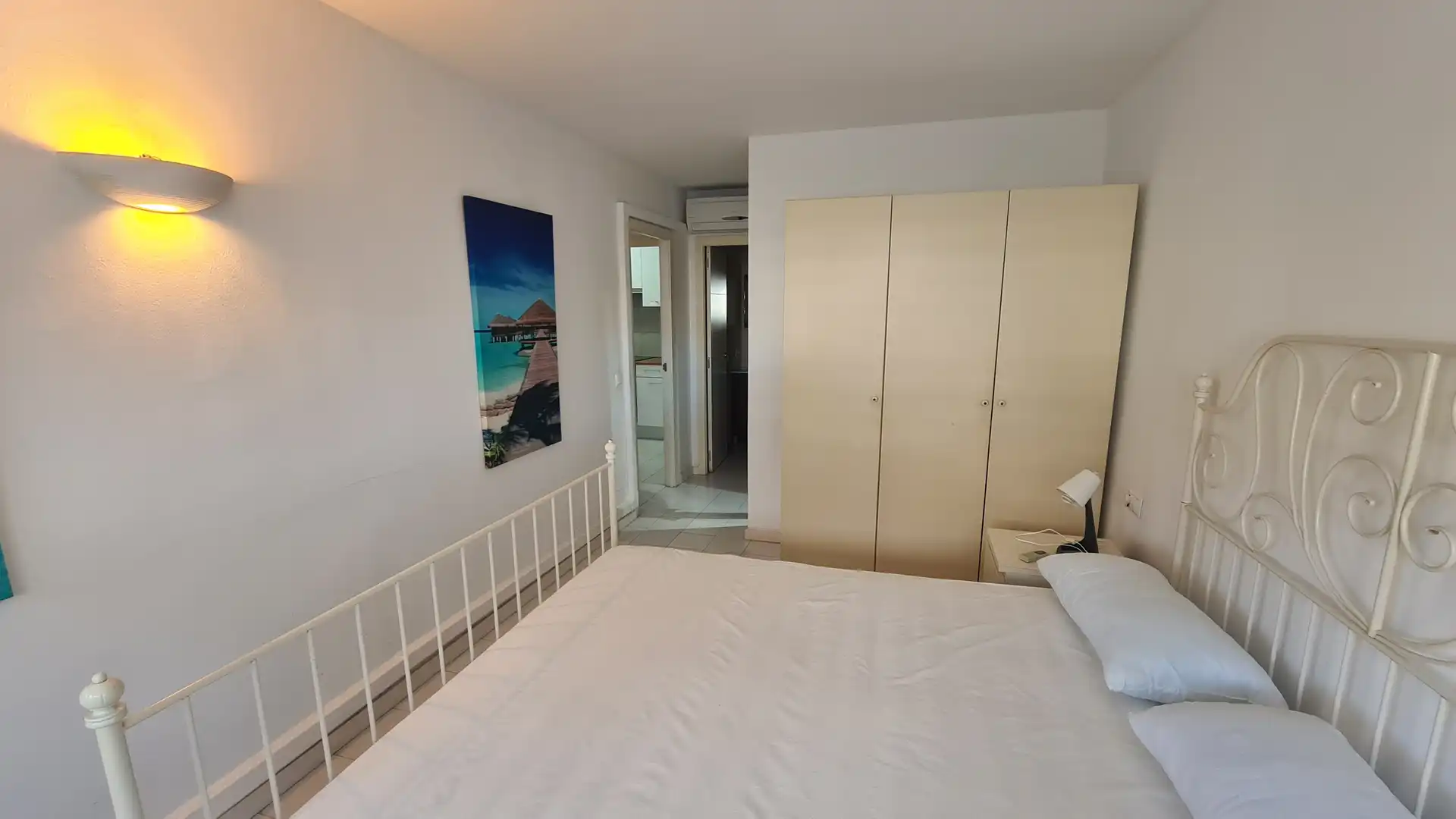 Apartments for rent in Cala Vinyes