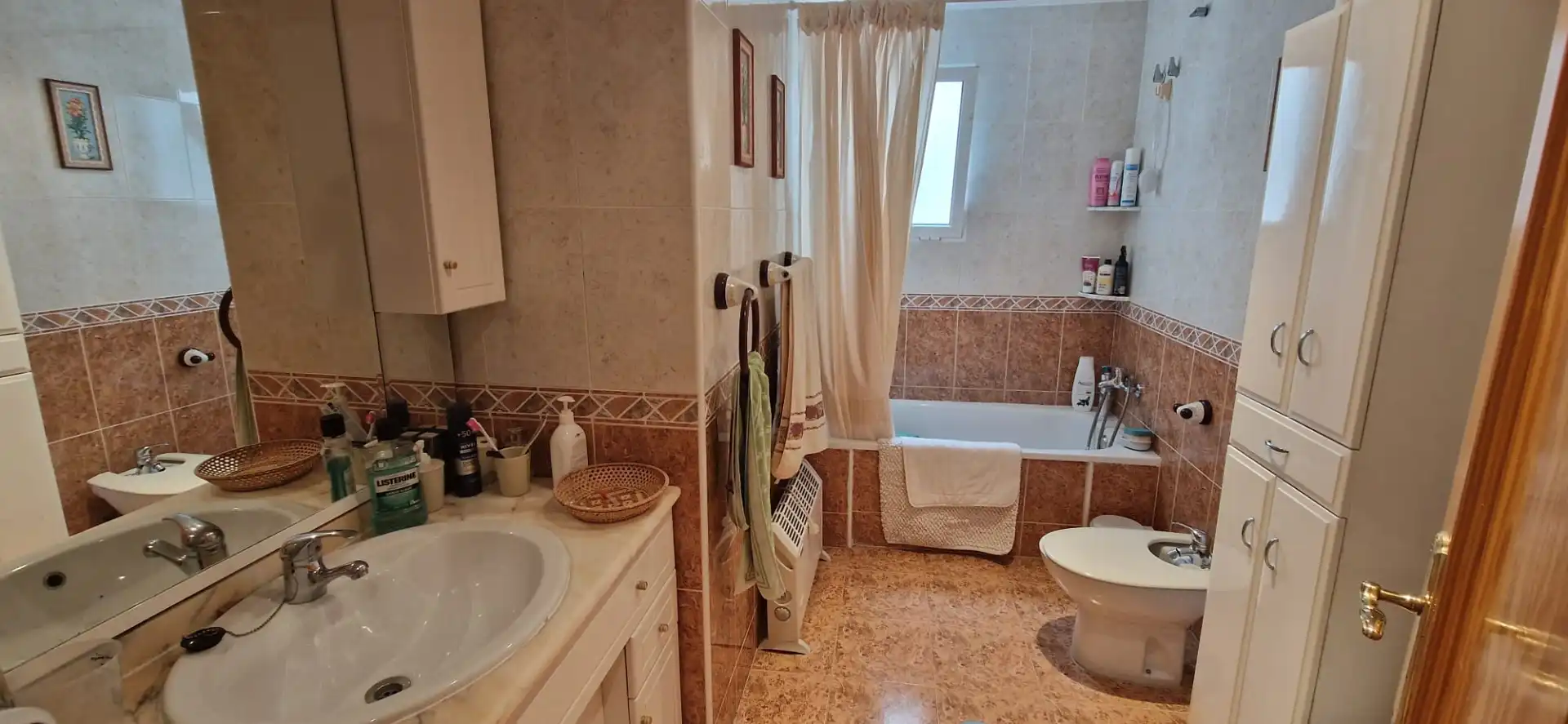 Bany de Pis en venda en Torrevieja amb Calefacció i Terrassa
