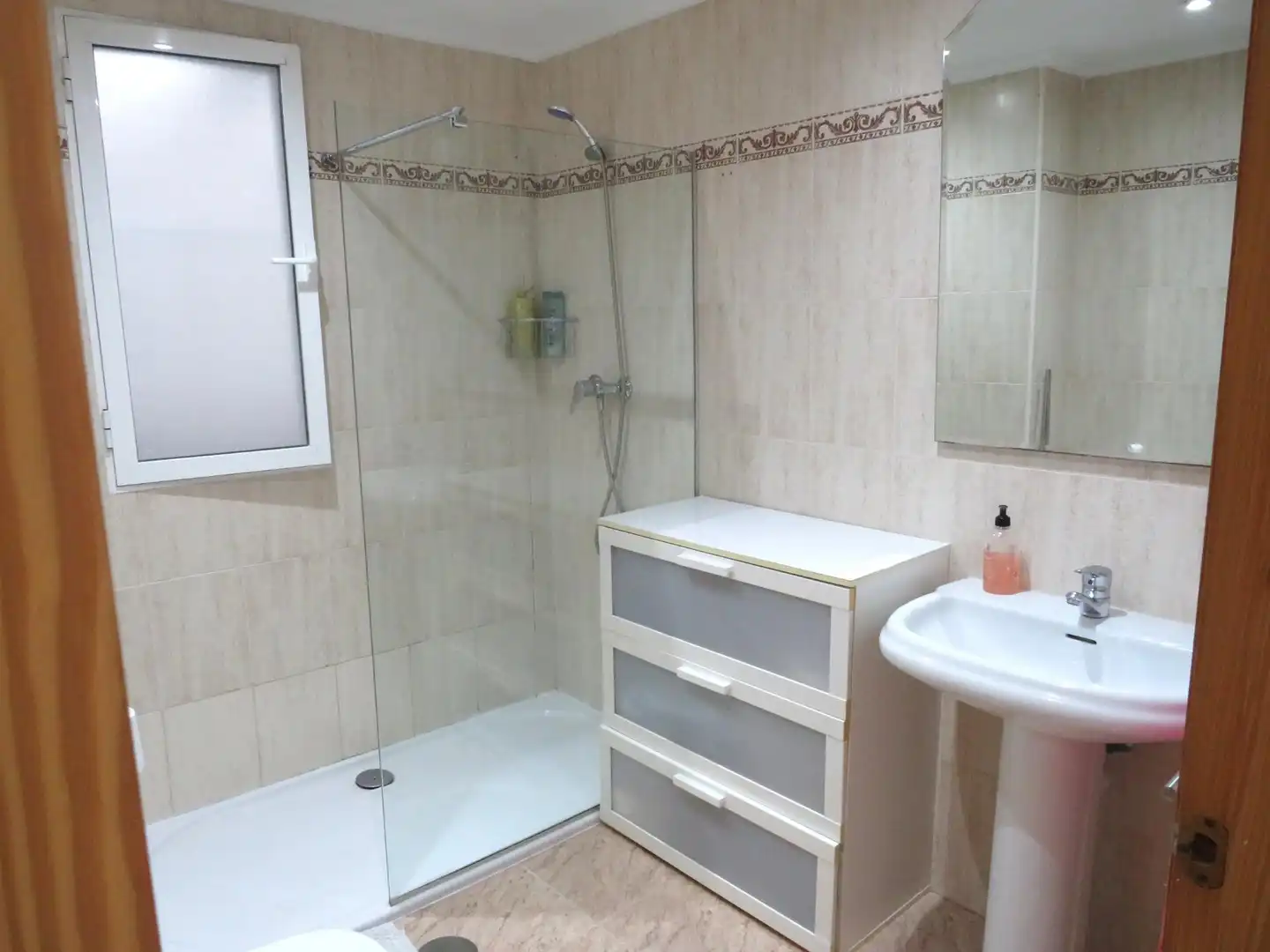 Bathroom of Flat for rent in Molina de Segura  with Air Conditioner and Furnished