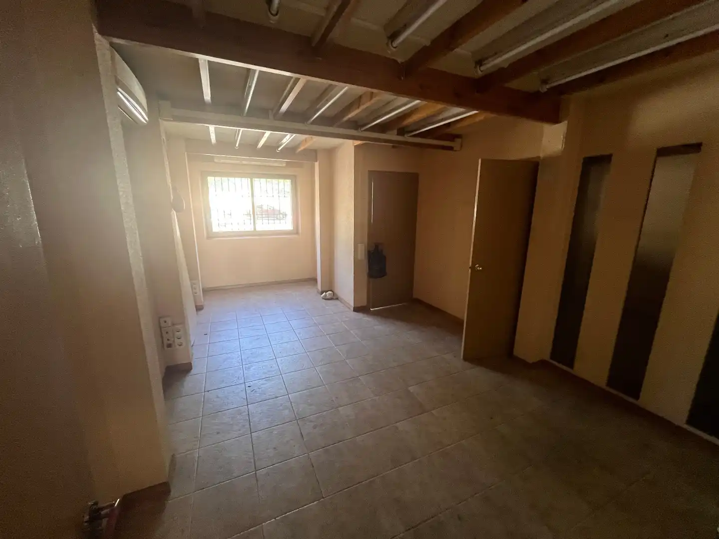 Nave industrielle à louer à Carrer de L'Enclusa, imagen 7