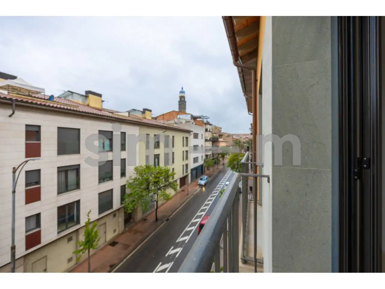 Vista exterior de Dúplex en venda en Manlleu amb Calefacció, Terrassa i Balcó
