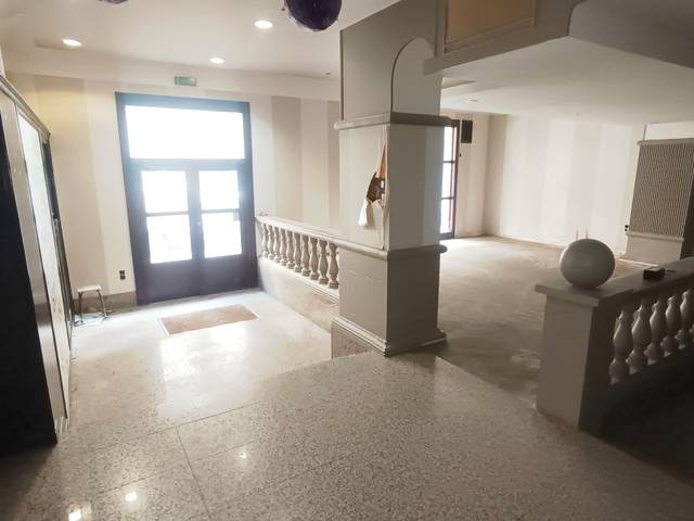 Oficina en Alquiler en Carrer del Bisbe Ruano, 18 en Instituts - Universitat