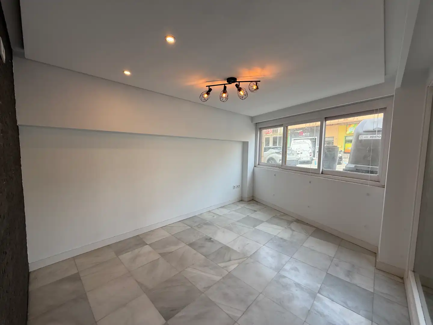 Local en venta en Moraira con Aire acondicionado