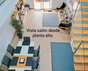 Sala d'estar de Casa adosada en venda en Teguise amb Moblat