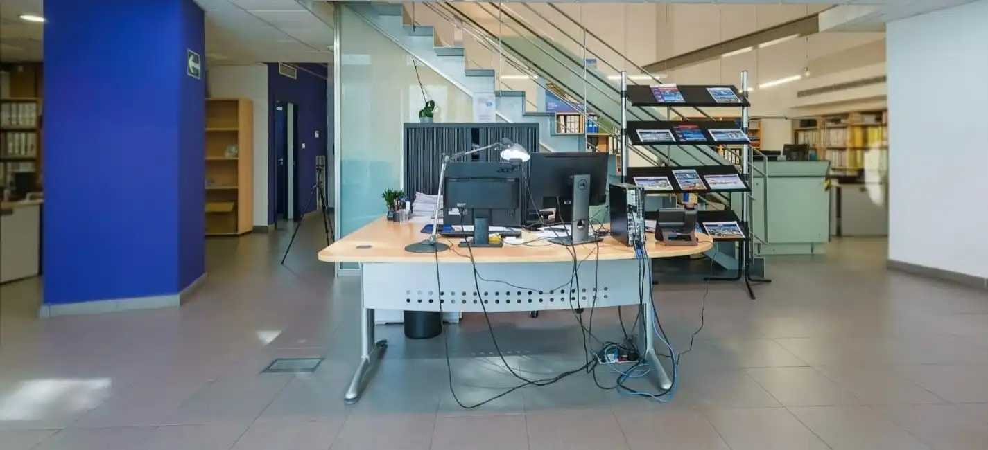 Commercial properties for rent in Alicante / Alacant  with Air Conditioner, Heating and Alarm