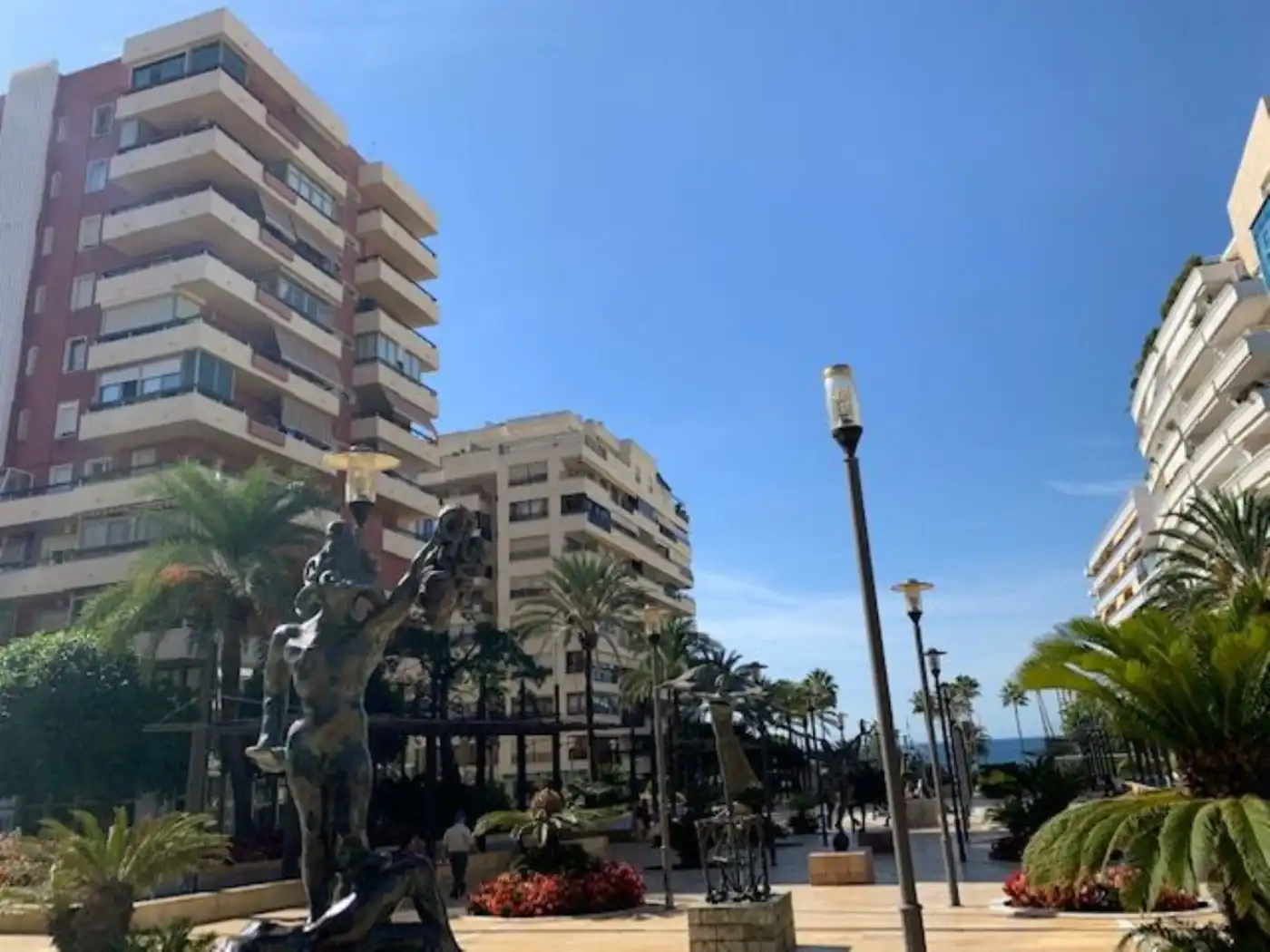 Exterior view of Garage for sale in Marbella