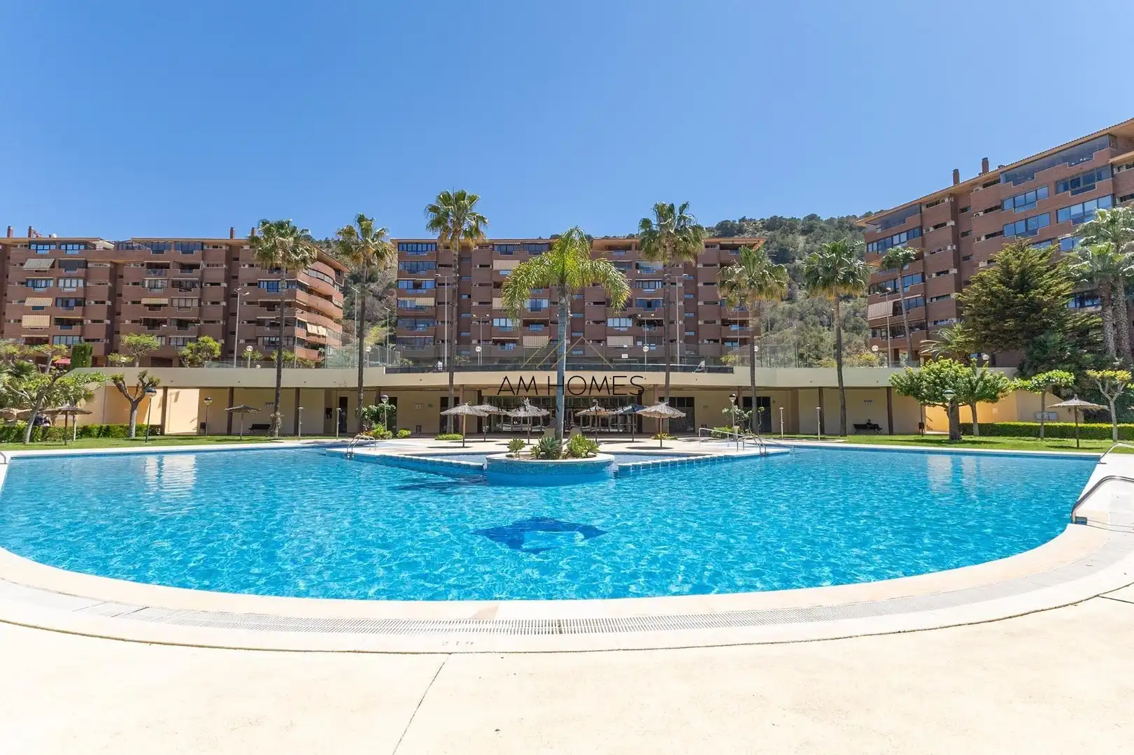 Piso con piscina en venta en Garbinet - Vistahermosa