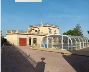 Exterior view of House or chalet for sale in Elche / Elx  with Terrace and Swimming Pool