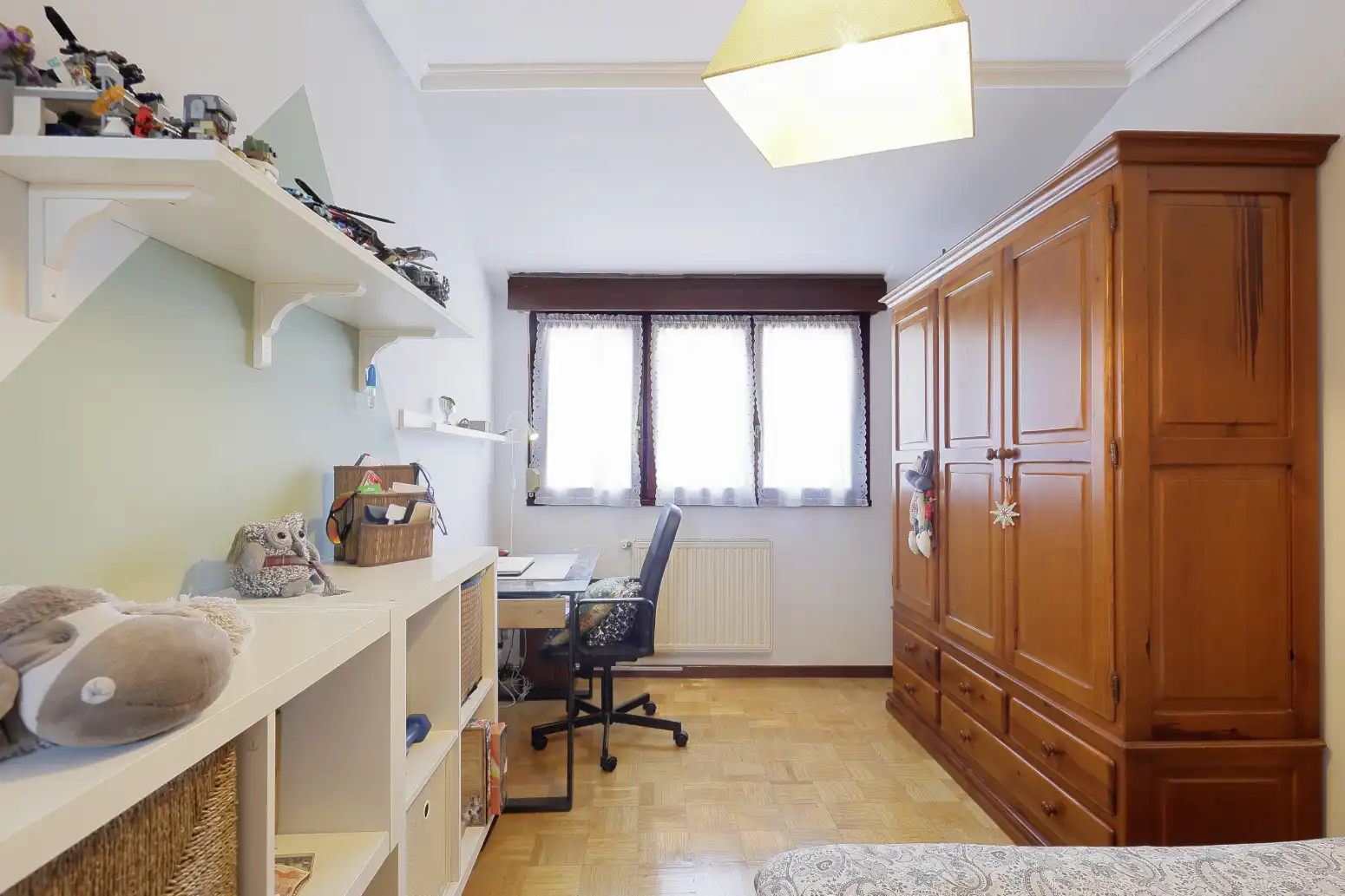 Schlafzimmer von Wohnung zum Verkauf in Gijón  mit Heizung und Parkett