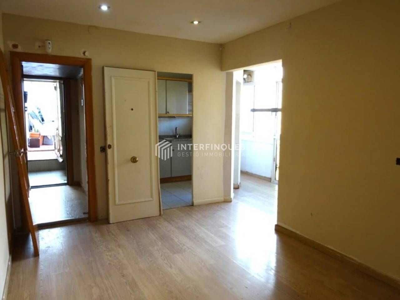 Bedroom of Attic for sale in Tiana  with Terrace