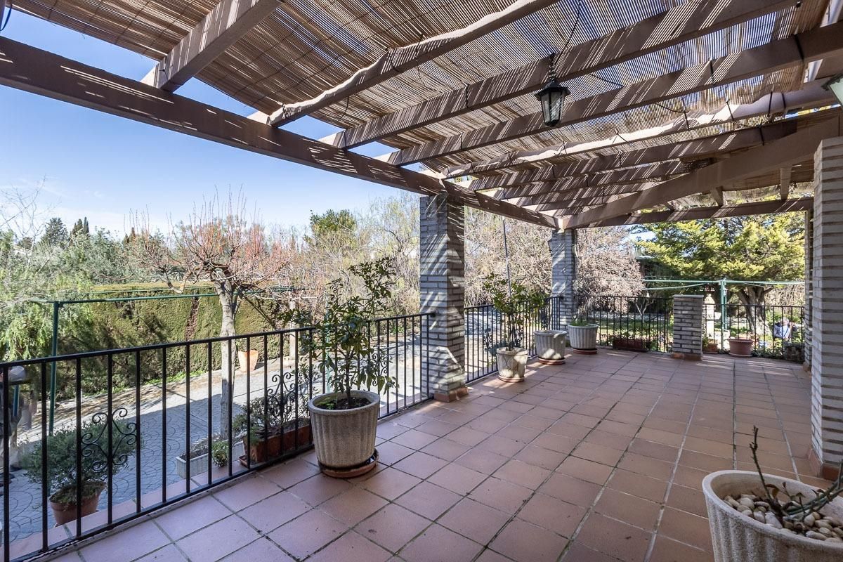 Terrace of Houses for sale in Atarfe  with Community pool