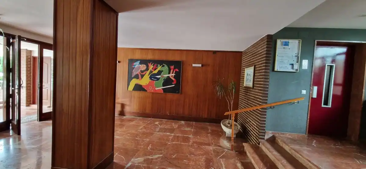Flat for sale in Alicante / Alacant  with Air Conditioner and Community pool