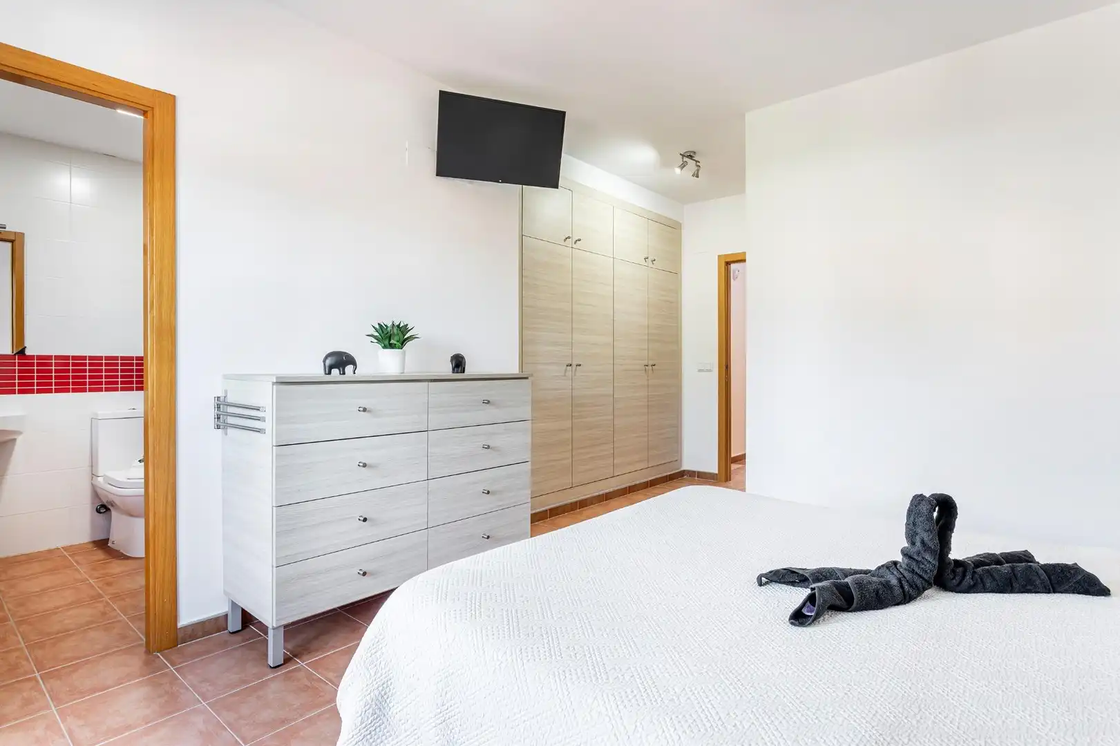 Habitación de Casa adosada en venta en Montserrat con Aire acondicionado, Jardín privado y Terraza